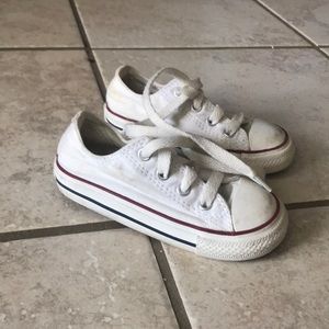 White Toddler Converse  Shoes 👌🏼
